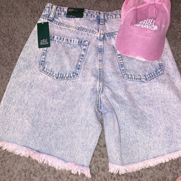 NWT Wild Fable pink acid wash, distressed, high rise bermuda jeans shorts, sz 6 - Picture 8 of 9
